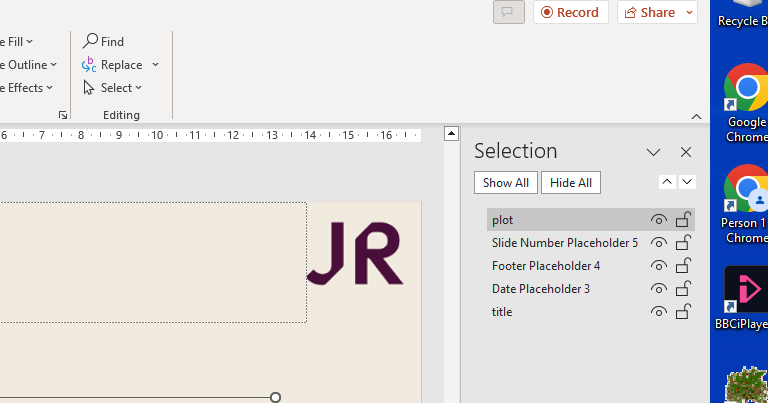 Schimbarea numelor de localizare prin intermediul panoului de selecție din PowerPoint.
