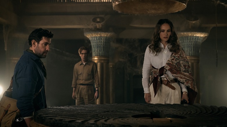 Luke, Owen și Charlotte încearcă să rezolve misterul piramidei în Fântâna Tineretului