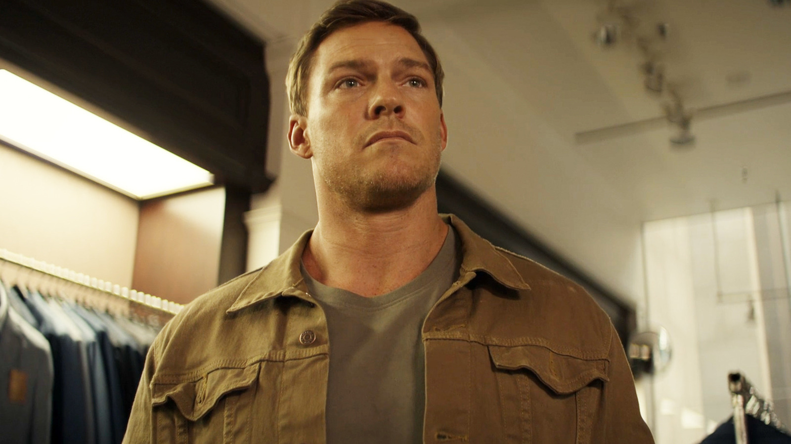 Înainte de Reacher, Alan Ritchson a jucat într -un film MMA trecut cu ...