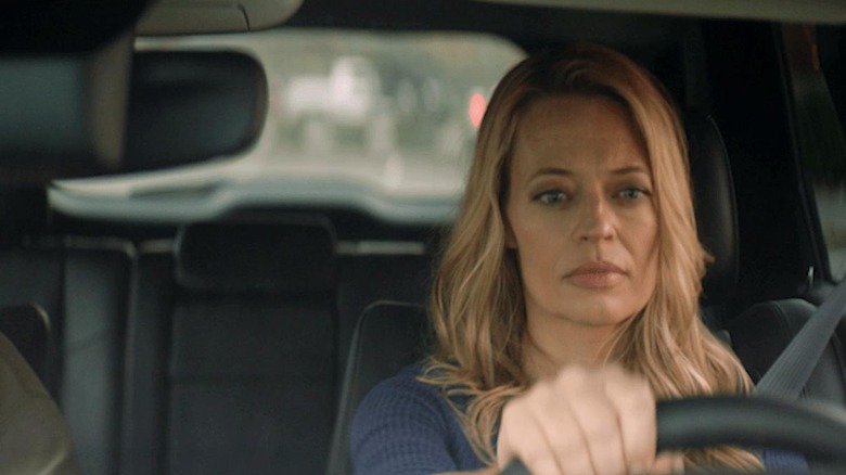 Susan conducând o mașină în răzbunarea diavolului