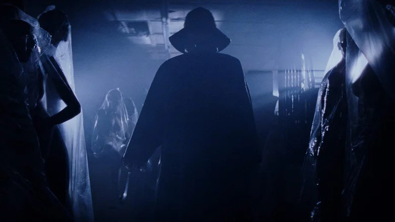 Ben Willis de la Muse Watson în haine de pescar din eu știu ce ai făcut vara trecută