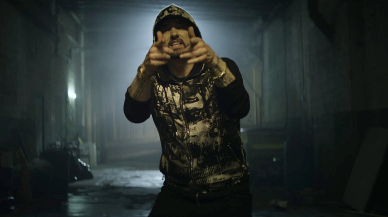 Eminem se apropie în videoclipul Venom Music