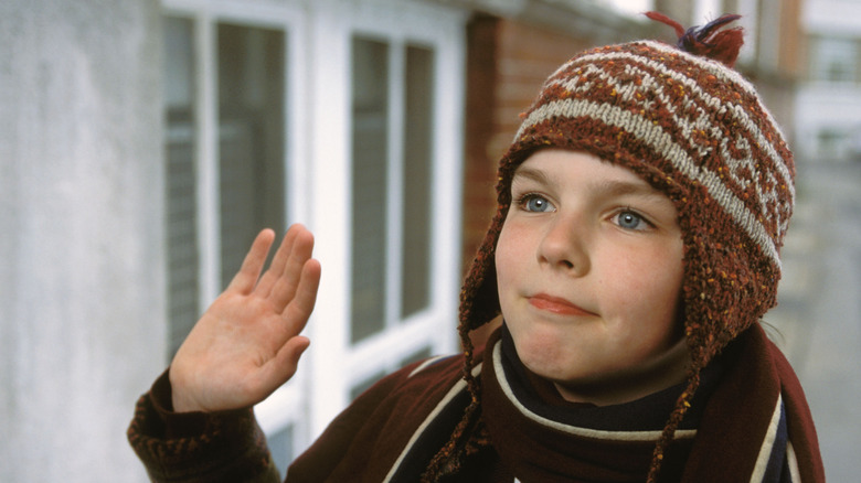 Nicholas Hoult ca Marcus Brewer în despre un băiat