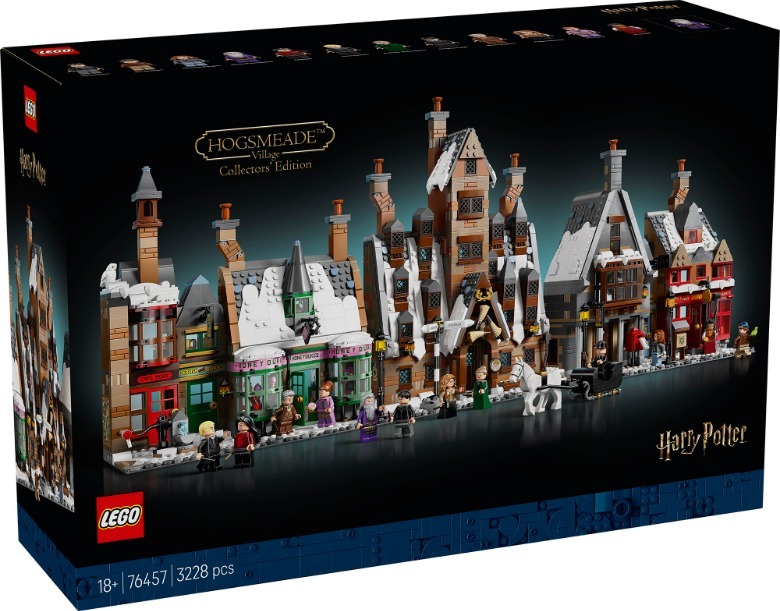 Lego Harry Potter Hogsmeade Box Front
