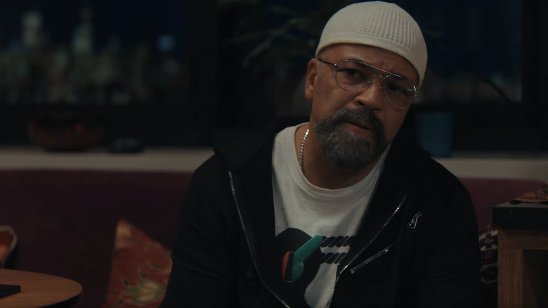 Paul pare îngrijorat în cele mai înalte 2 cele mai mici
