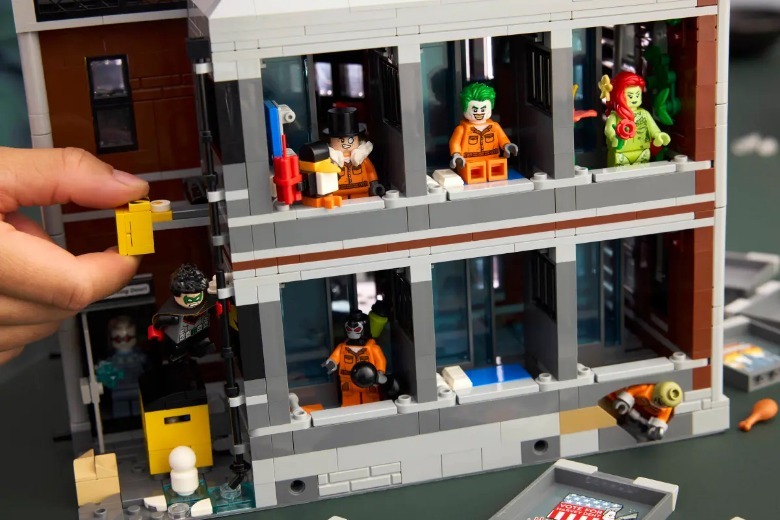 LEGO Arkham Azylum Open