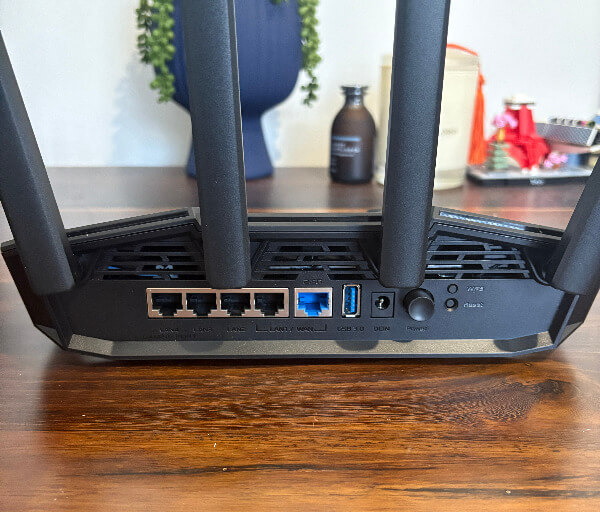 ASUS TUF GAMING BE3600 Review1 ASUS TUF GAMING BE3600 Review - O putere WiFi 7 construită pentru jucători