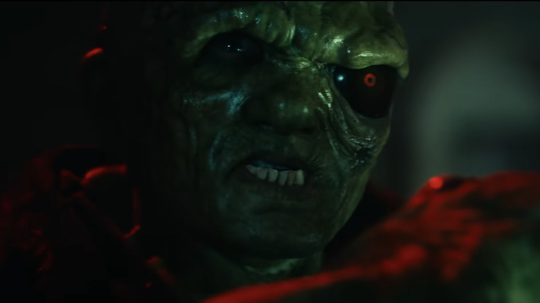 Toxie mârâind în Avenger toxic