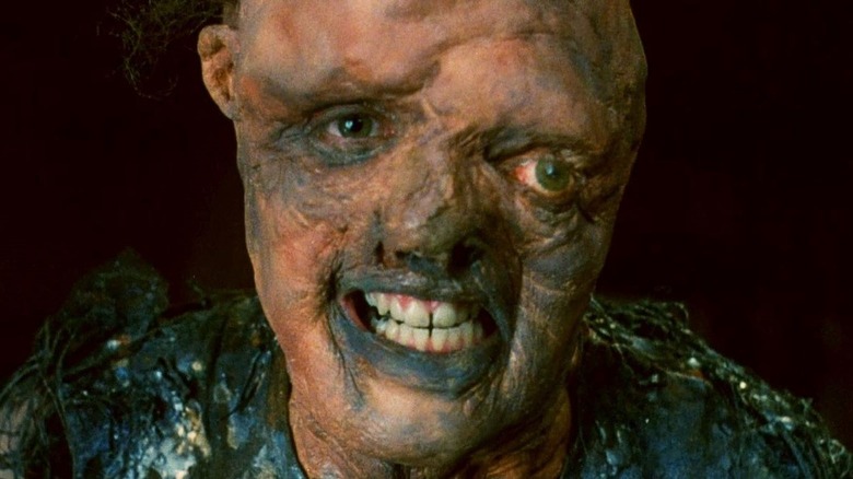 Avenger toxic zâmbind în The Toxic Avenger (1984)