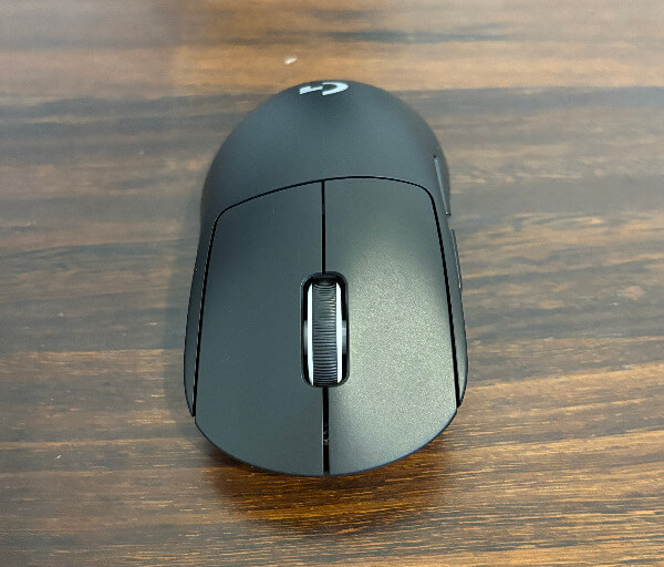 Logitech Pro Superlight Dex Review3 Logitech G Pro x Superlight 2 Dex Review - Precision se întâlnește cu confort