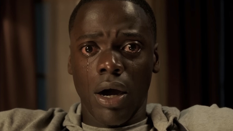 Chris Washington plângând în Get Out