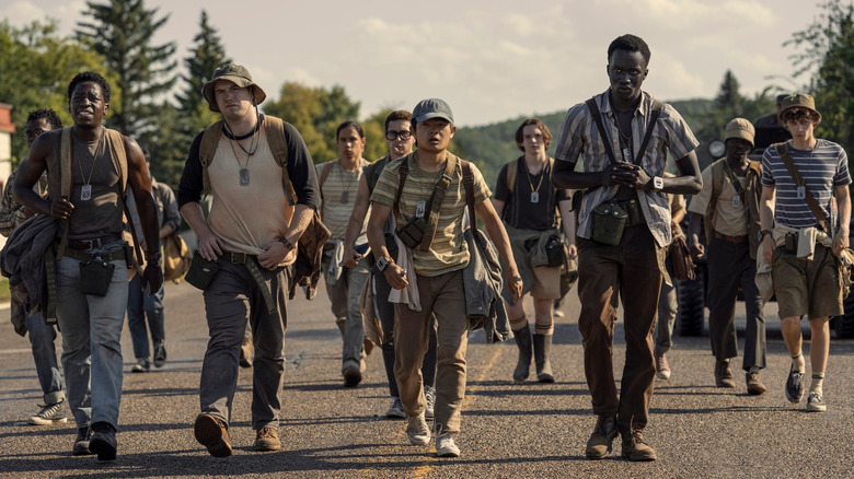 Concurenții lungi de la începutul călătoriei lor