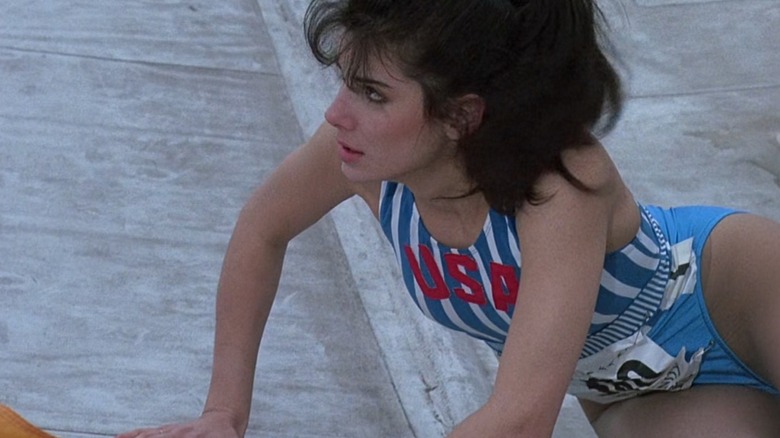 Kate Mason a căzut pe o mat olimpic în Bionic Showdown: The Six Million Dollar Man and the Bionic Woman