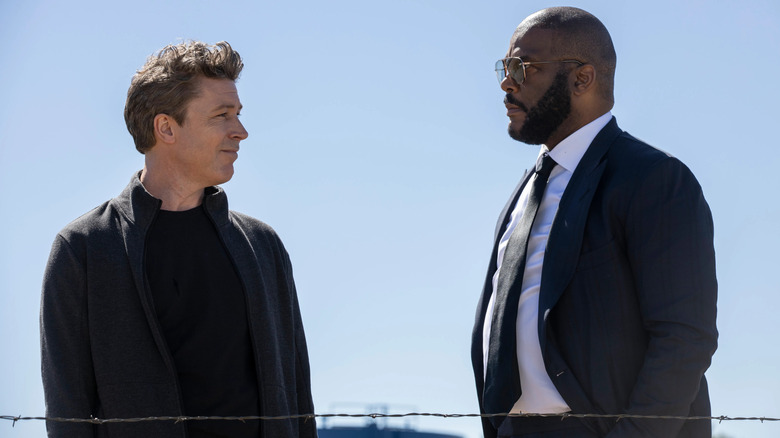 Aidan Gillen în rolul lui Jack și Tyler Perry ca Arthur cu care se confruntă unul cu celălalt în cei care îmi doresc morți