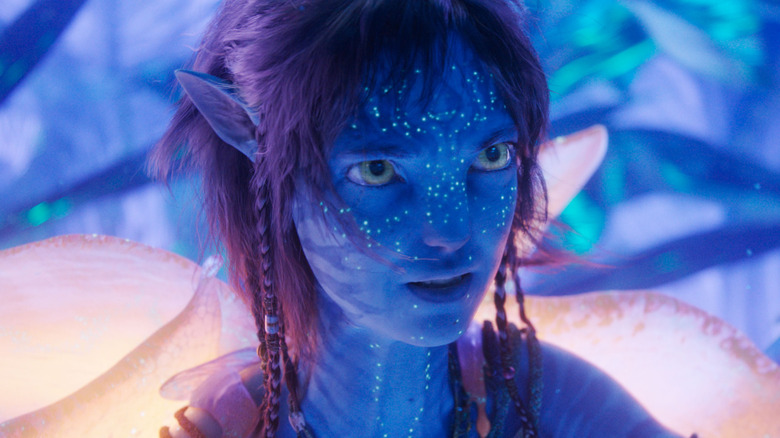 Kiri încearcă furios să se conecteze la Eywa în Avatar: Fire and Ash