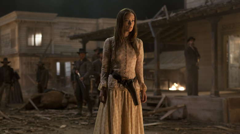 Ella Swenson este pregătită pentru o confruntare în Cowboys & Aliens