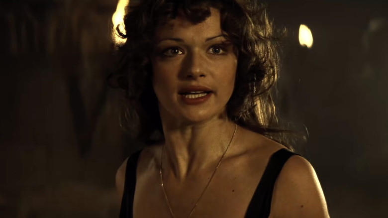 Evelyn îl face pe Imhotep muritor în The Mummy (1999)