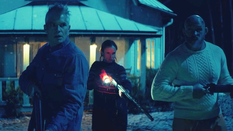 Pete, Allegra și Todd se află într-o misiune mortală în Over Your Dead Body