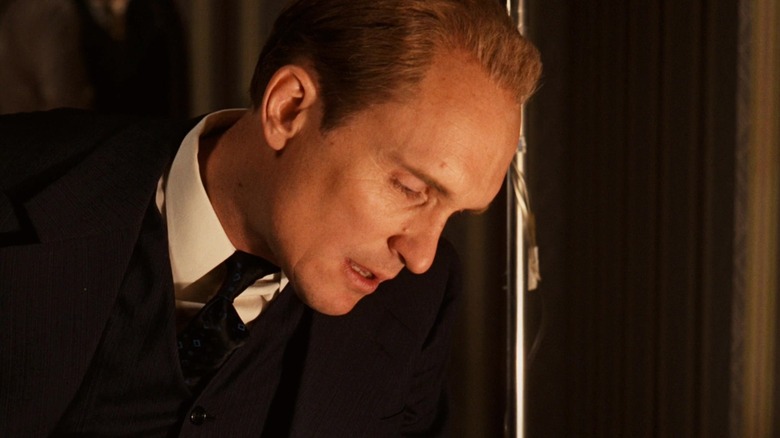 Tom aplecat în The Godfather