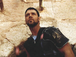 Russell Crowe nu s-a abținut în legătură cu continuarea Gladiatorului


