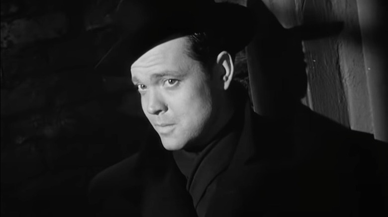 Orson Welles iese din umbră în rolul lui Harry Lime în The Third Man