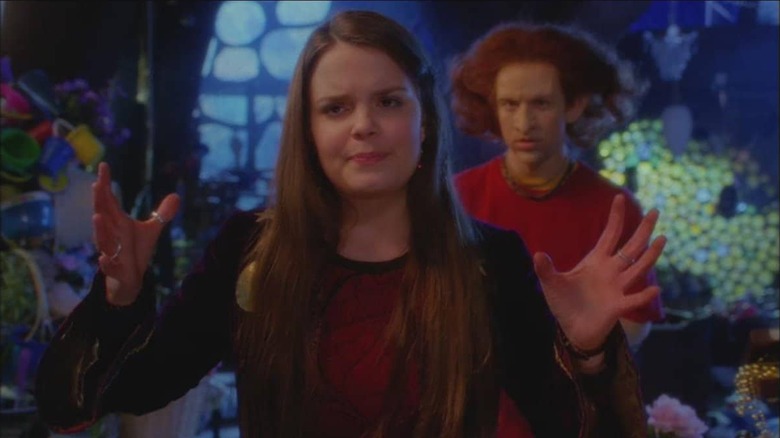 Marnie și Kal în Halloweentown II: Kalabar's Revenge