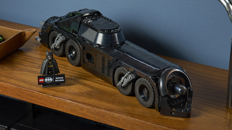 LEGO Batman revine în modul Batmobile Batrachetă