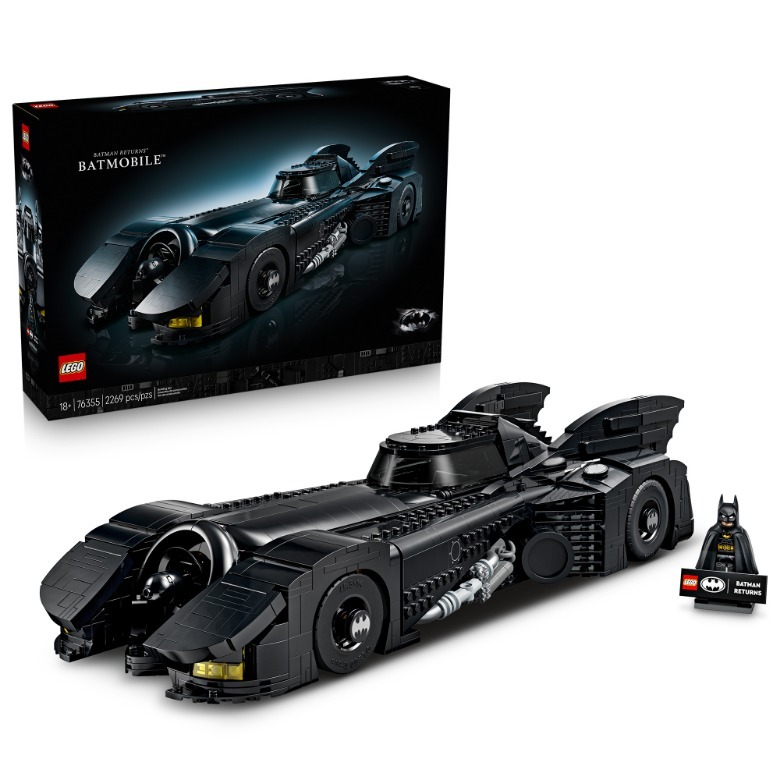 Batmobilul LEGO Batman Returns