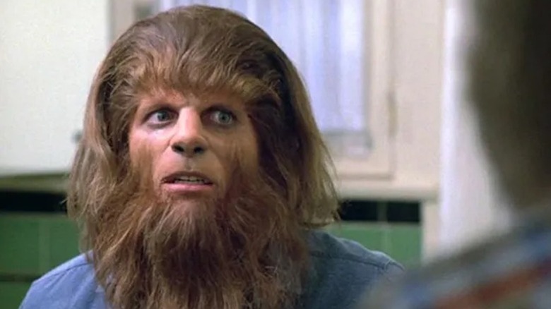 Michael J. Fox s-a transformat în rolul lui Scott Howard în Teen Wolf