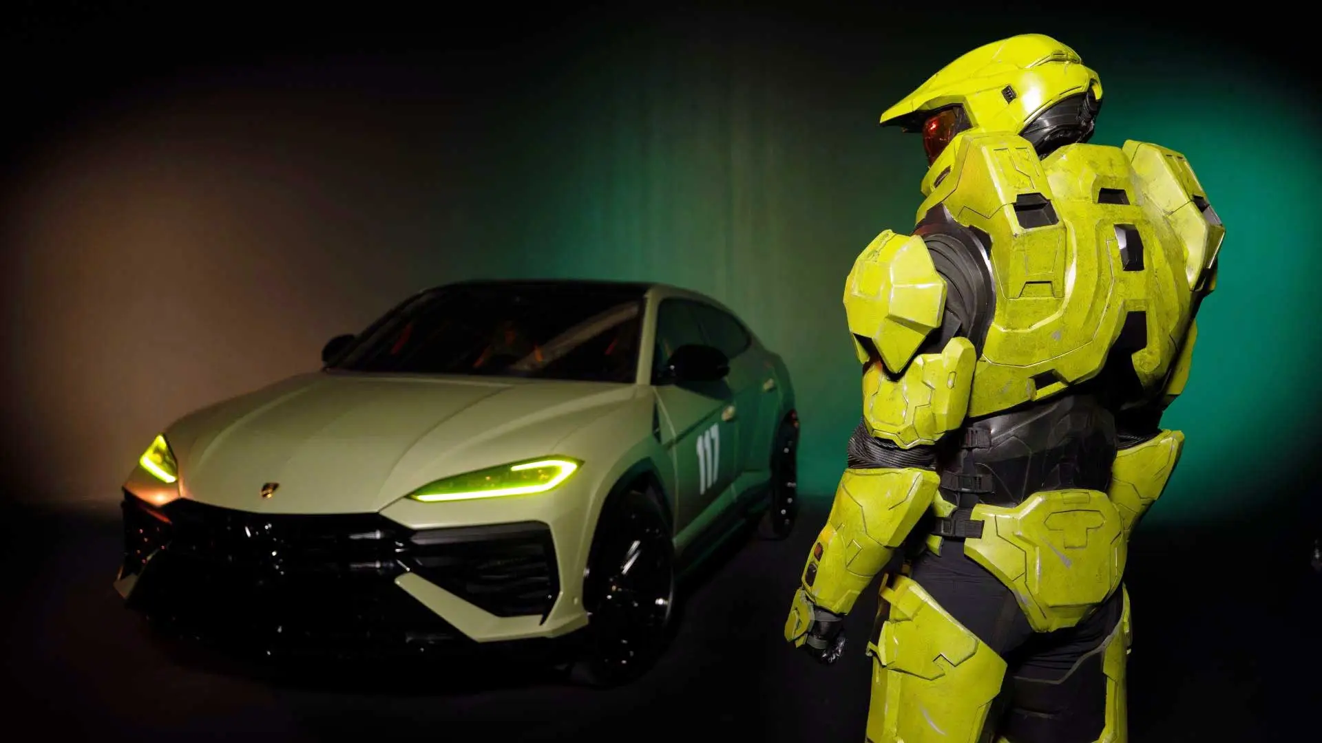 Adevăratul Lamborghini Urus - Master Chief 117 Edition,
