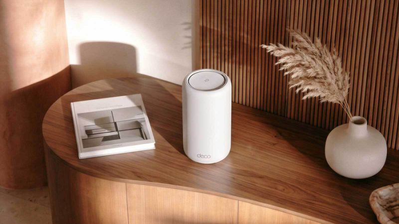 TP-Link dezvăluie routere Wi-Fi 8, dar lansarea în SUA este neclară 2 Router TP-Link Wi-Fi 8 prezentat alături de unitatea de plasă Deco 8 Ultra la IFA Berlin