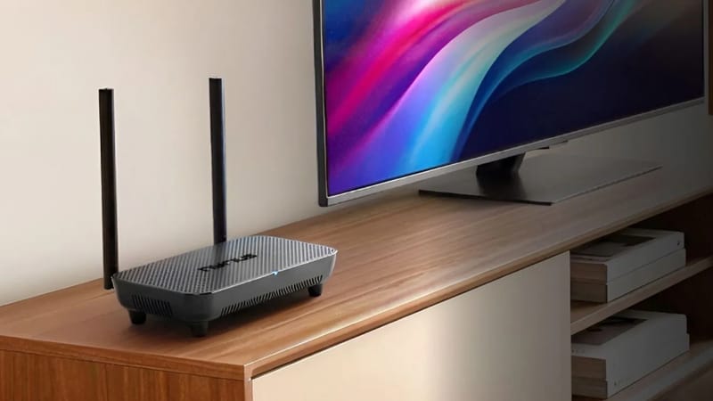 Nyrius Phoenix Home transmite videoclipuri 4K fără cabluri 2 Transmițător și receptor HDMI fără fir Nyrius Phoenix Home utilizate într-o configurare home theater
