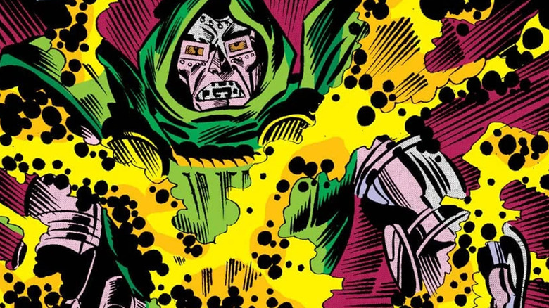 Doctorul Doom este văzut înconjurat de energie cosmică pe coperta Fantastic Four #330