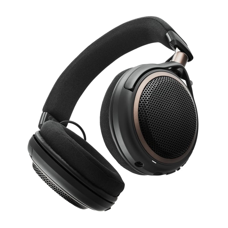 Noile căști fără fir cu spate deschis de la Audio-Technica au o durată de 75 de ore 1 Căștile cu spate deschis Audio-Technica ATH-AL5NC prezentate din lateral pe un suport